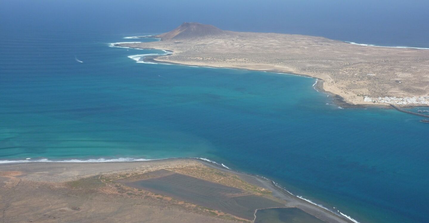 WL 1003 3 Lanzarote 29.2165 -13.47885 Blick auf den Playa del Risco