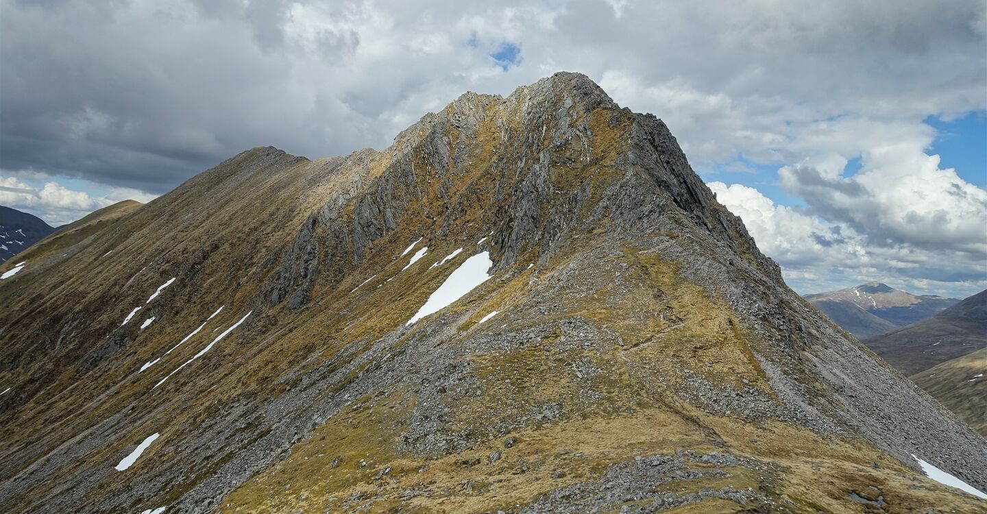 WSCH 1012 5 An Gearanach 982 m