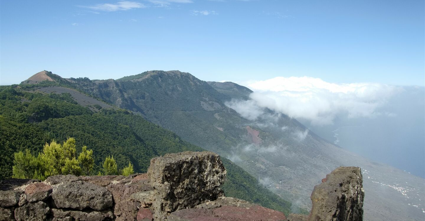 WEH 1017 1 Fern- und Tiefblick vom Mirador de La Llania