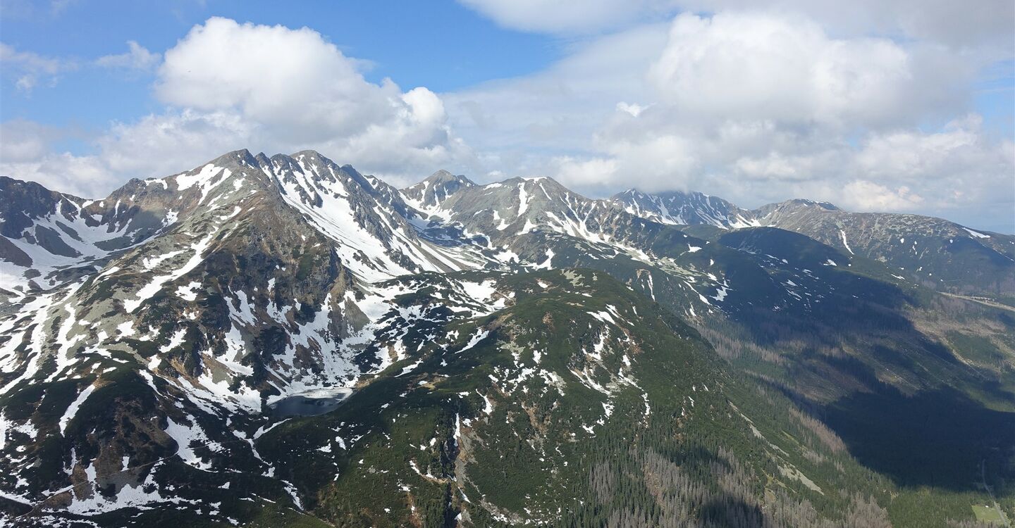 WTA 1075 4 Vom Berg Rakon schaut man auf die Seen Rohace Plesa (siehe Tour 27 )