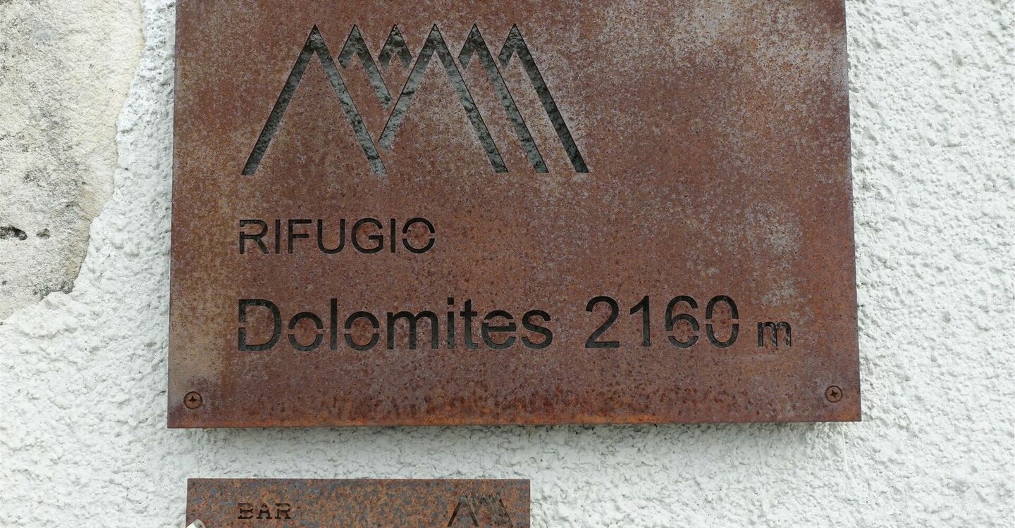 WKB3 1072 5 Das Rifugio Dolomites.