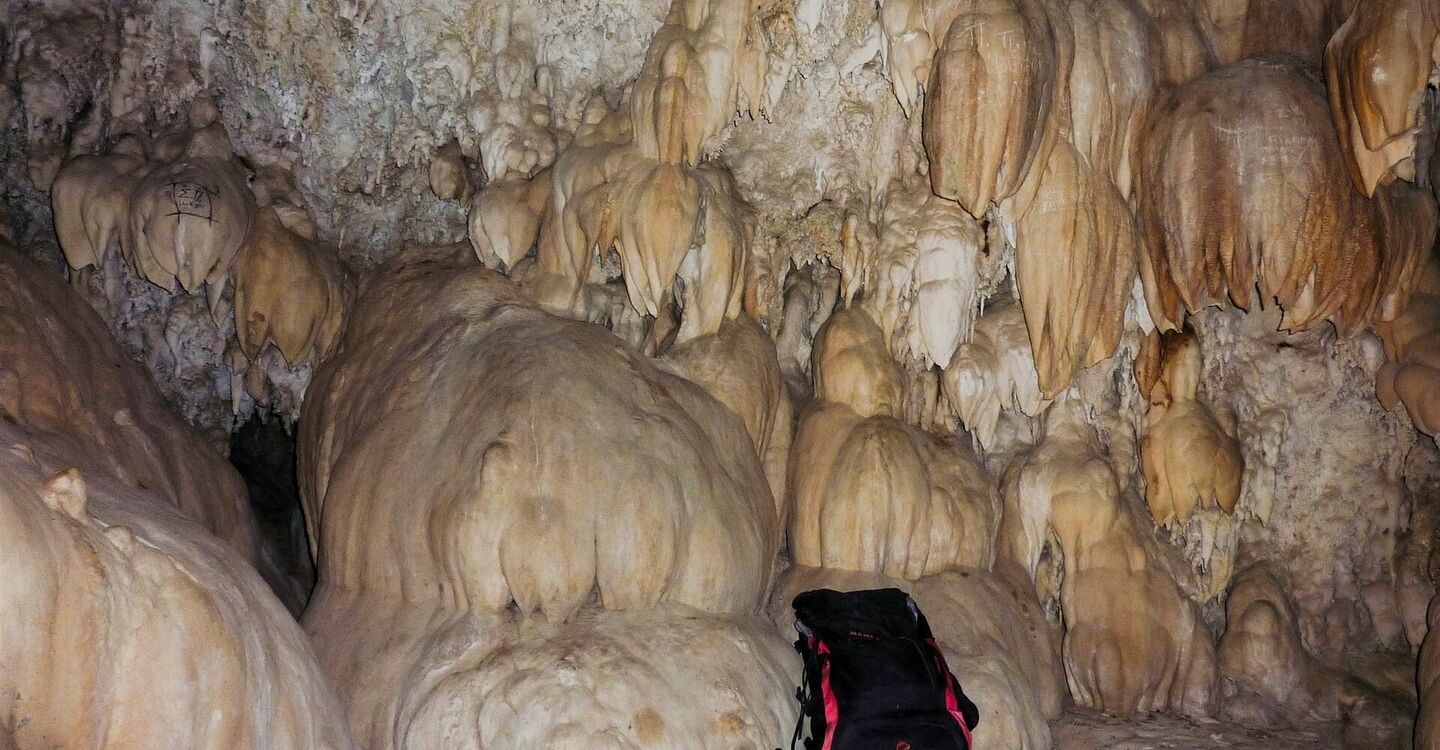 WRH 1022 3 Tropfsteinhöhle