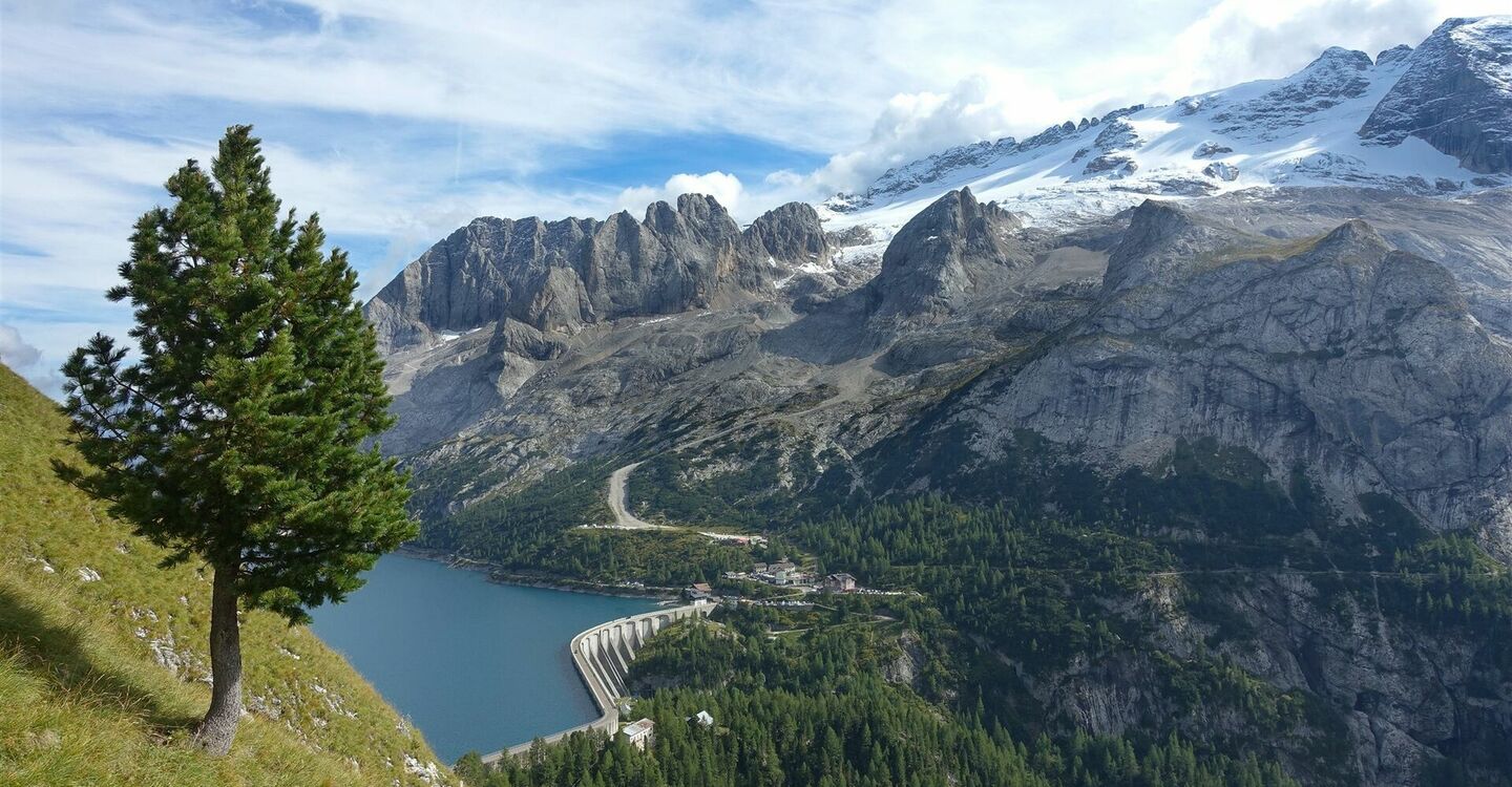 WKB2 1037 4 Der Lago Fedaia unterhalb der Marmolada.