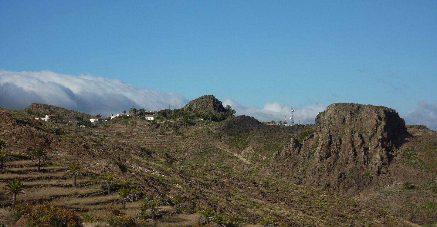 WLG 1057 3 links der Roque de los Moros 742 m